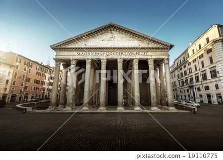 Pantheon in Rome, Italy 19110775