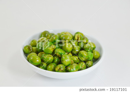 fried garden pea on cup fried garden pea on cup 19117101