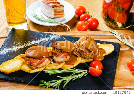 roasted meat with potatoes roasted meat with potatoes 19117942