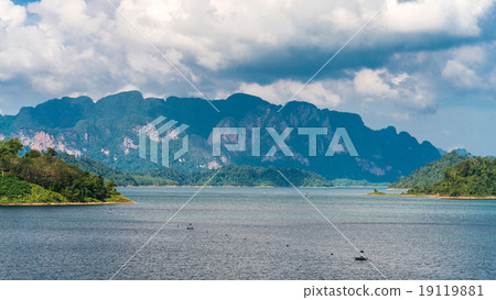 Cheo Lan lake. Khao Sok National Park. Thailand. Cheo Lan lake. Khao Sok National Park. Thailand. 19119881
