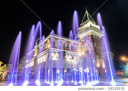 The Venezia Hua Hin, a shopping venue in Venice style near Cha-am and Hua Hin. 19120131