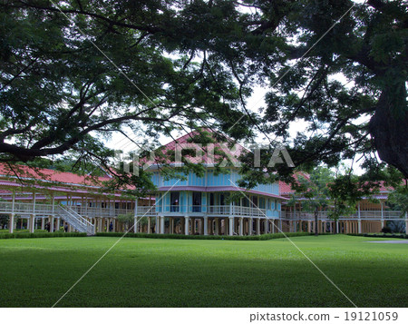 Mrigadayavan Palace (Marukhathaiyawan) in Cha-Am, Thailand 19121059