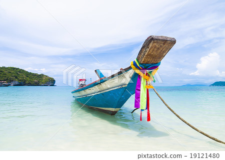 long tail boat sit on the beach, Samui island, Thailand 19121480