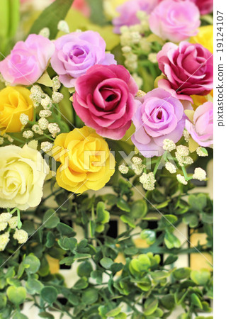 beautiful of rose artificial flowers 19124107
