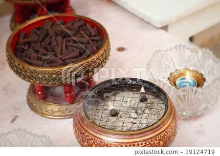 Incense cones aromatic brown groups 19124719