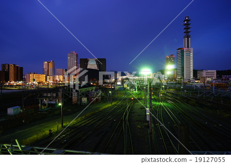 Higashi Shizuoka station before dawn Higashi Shizuoka station before dawn 19127055