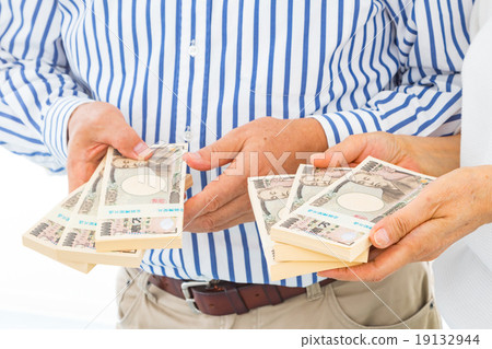 Rich Rich Money Rich Billion Wallet Elderly Couple Male and Female Female Male Senior Senior Generation Rich Rich Money Rich Billion Wallet Elderly Couple Male and Female Female Male Senior Senior Generation 19132944