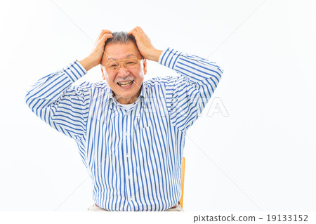 I forgot my forgetfulness carelessly health related male grandfather grandfather senior senior generation I forgot my forgetfulness carelessly health related male grandfather grandfather senior senior generation 19133152