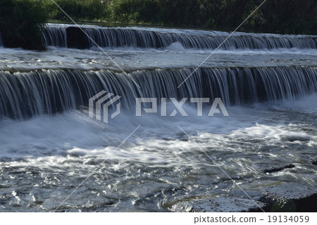 Riverbed Riverbed 19134059