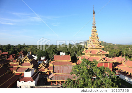 The Mandalay Royal Palace 19137266