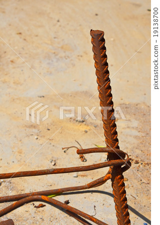 Rusty corroded stained metal wire fitting armature Rusty corroded stained metal wire fitting armature 19138700