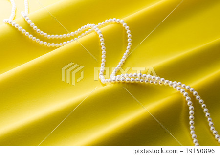 Cloth drape 19150896