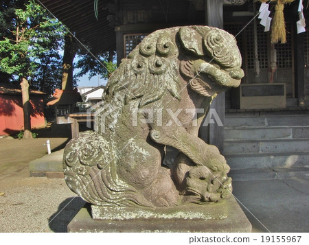 Guardian lion of Sonobe Inari shrine Guardian lion of Sonobe Inari shrine 19155967