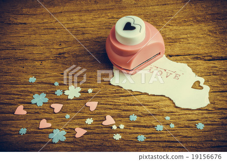 Flower and heart paper Flower and heart paper 19156676