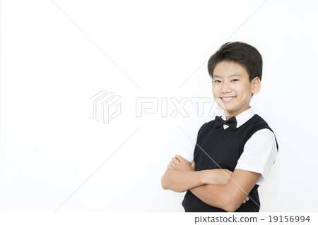 Formal boy formally dressed in a boy Boys in junior high school elementary school students 19156994