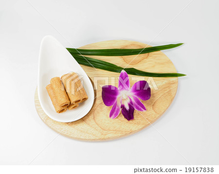 Thai dessert, wafer on the wooden chopping block 19157838