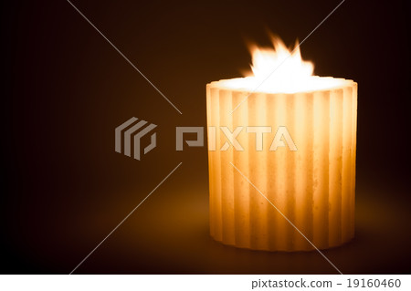 Christmas candle 19160460
