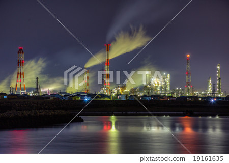 night factory at yokkaichi industrial complex night factory at yokkaichi industrial complex 19161635