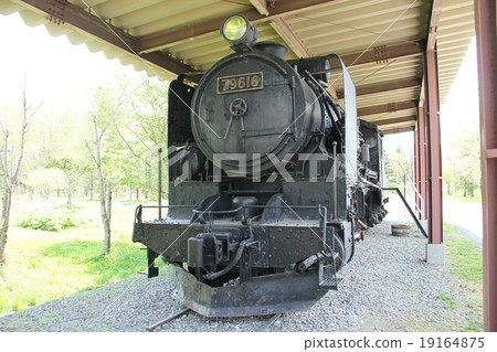 9600 shape (79616) steam locomotive stored in Hidaka mountain villa park 9600 shape (79616) steam locomotive stored in Hidaka mountain villa park 19164875