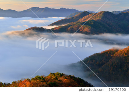 Araya山的多雲海 Araya山的多雲海 19170500