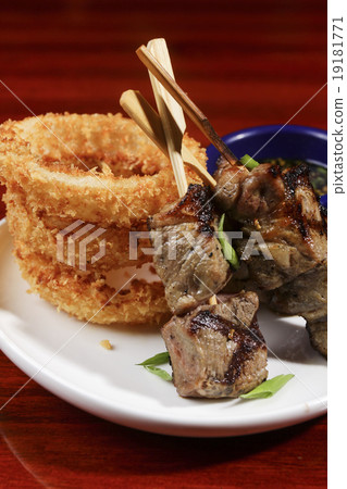pork ppq and squid ring fried 19181771