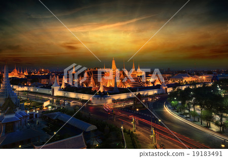 Wat phra kaew, Grand palace, Bangkok, Thailand 19183491