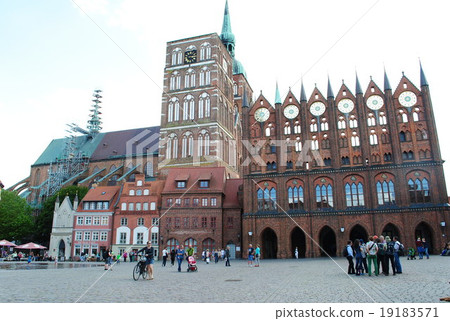 市政廳德國/施特拉爾松德 市政廳德國/施特拉爾松德 19183571