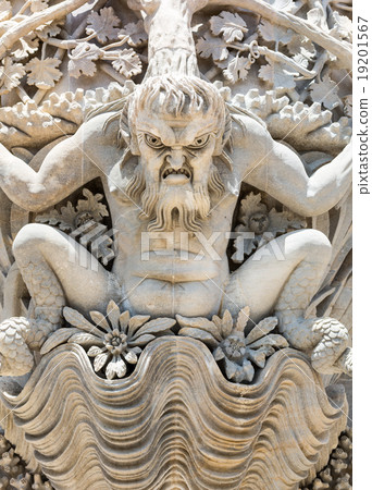 Monster stucco statue Monster stucco statue 19201567