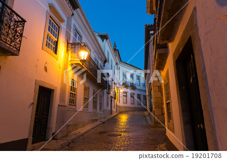 Night narrow street Night narrow street 19201708