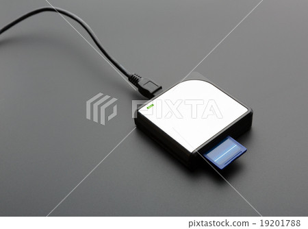 Reader for standard SD memory cards 19201788