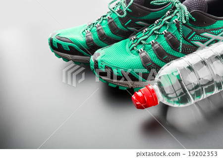 Green runners and a bottle Green runners and a bottle 19202353