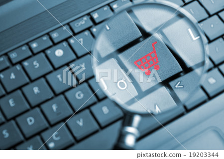 Magnifying glass focused on cart Magnifying glass focused on cart 19203344