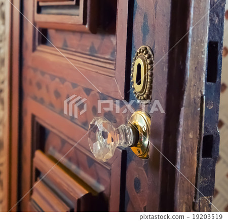 Wooden door Wooden door 19203519