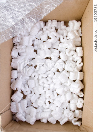 Opened delivery box 19203788