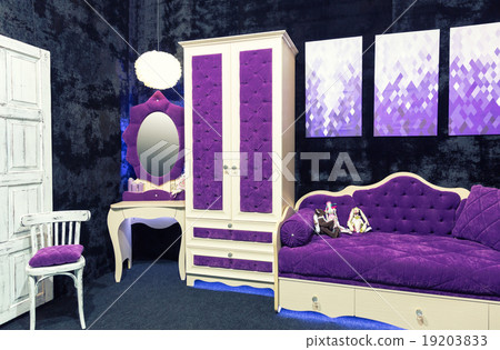 Nice bed in typical contemporary setting 19203833