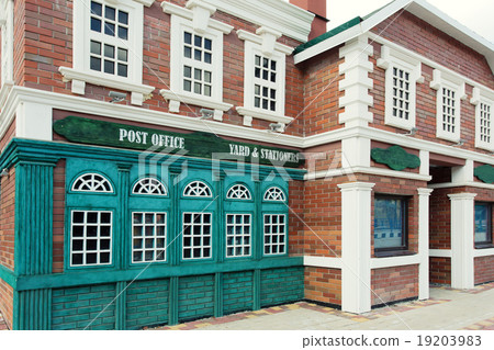 Typical british house 19203983