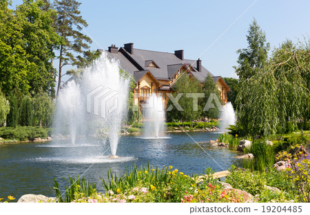 Beautiful lake 19204485