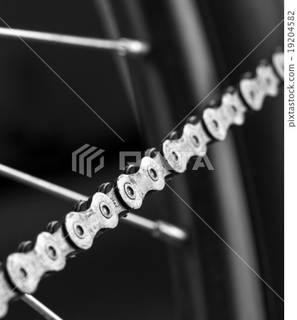 Chain of a mountain bicycle 19204582