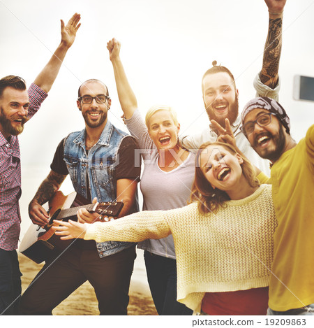 Friends Friendship Leisure Vacation Togetherness Fun Concept 19209863