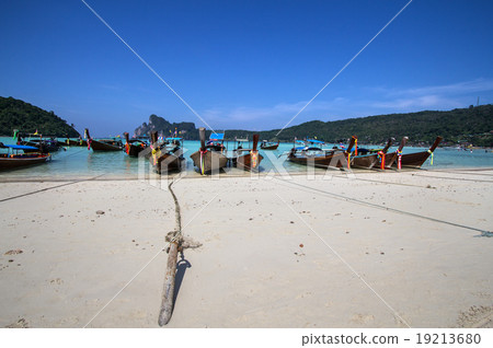 Concept travel Tropical beach, Thailand 19213680