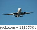 Landing approach Boeing 767-300 19215501