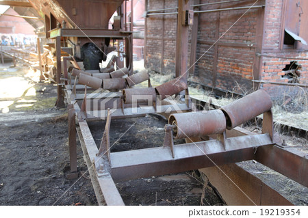 Old metallurgical plant 19219354