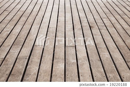 Old pier perspective, brown wooden floor 19220188