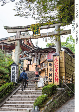 Kyoto Kiyomizu Teruji Shrine Kyoto Kiyomizu Teruji Shrine 19222361