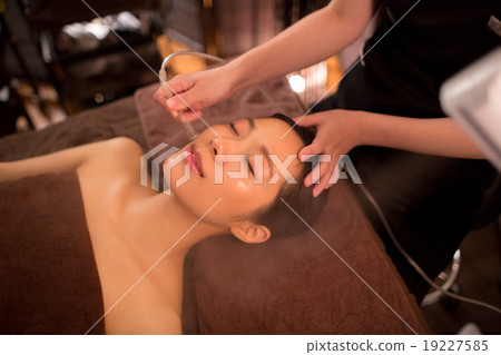 beauty-treatment clinic photography cooperation: 3B esthetic salon Luki'A (Azabu Juban) 19227585