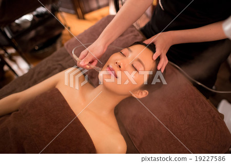 beauty-treatment clinic photography cooperation: 3B esthetic salon Luki'A (Azabu Juban) 19227586