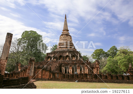 Wat Chang Rom of the Thai Thatciana Rai site of Thailand 19227611