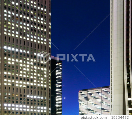 Night view of Shinjuku skyscraper Night view of Shinjuku skyscraper 19234452