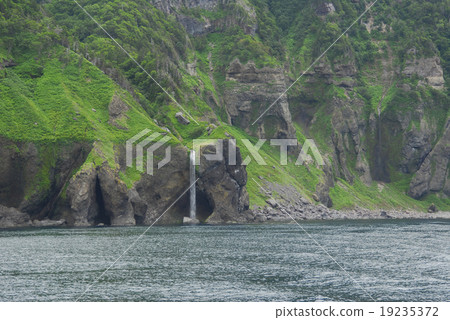 Coastal Kasni Waterfall 19235372