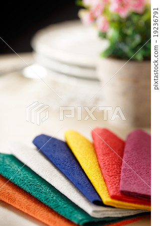 New disposable paper table napkins 19236791